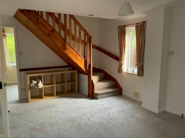 2 Bedroom Terraced House To Rent In Roxburghe Close, Bordon, GU35