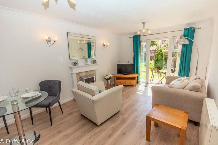 1 Bedroom Apartment To Rent In Clover Court, Haywards Heath, RH16