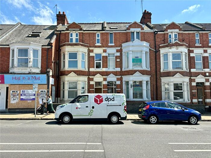 1 Bedroom Apartment To Rent In Wellingborough Road, Northampton, Northamptonshire, NN1