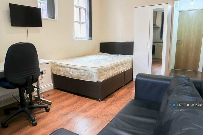 Studio To Rent In London Road, Leicester, LE2