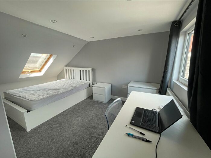 5 Bedroom Terraced House To Rent In Daniel Street, Cathays, CF24