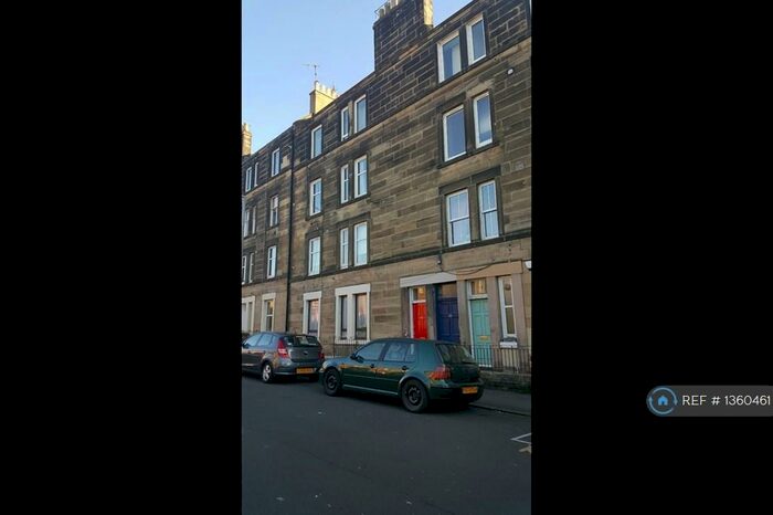 1 Bedroom Flat To Rent In Moat Street, Edinburgh, EH14