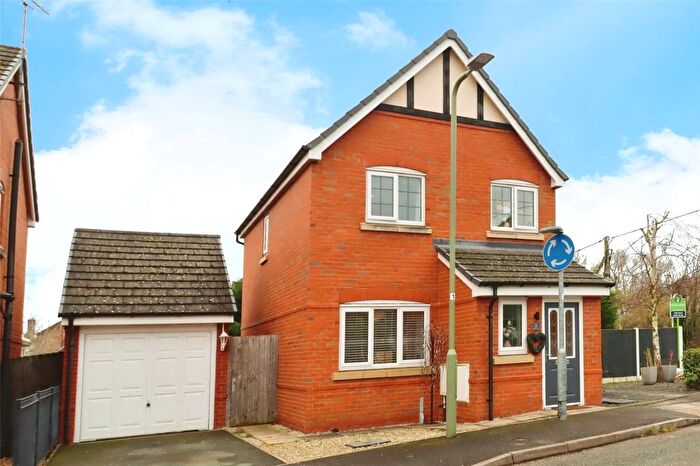 3 Bedroom Detached House For Sale In Heritage Way, Llanymynech, Shropshire, SY22