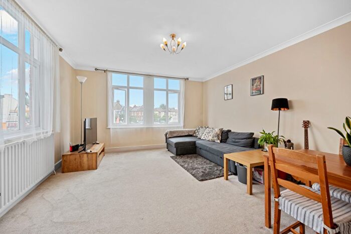 1 Bedroom Flat To Rent In Pepys Road, West Wimbledon, SW20