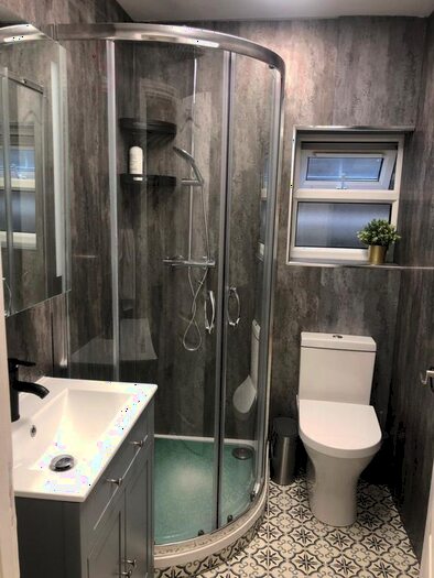 Studio To Rent In Edgwarebury Lane, Edgware, HA8