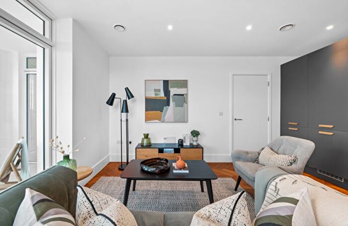 2 Bedroom Flat To Rent In Kindred House, Scarbrook Road, Croydon, CR0