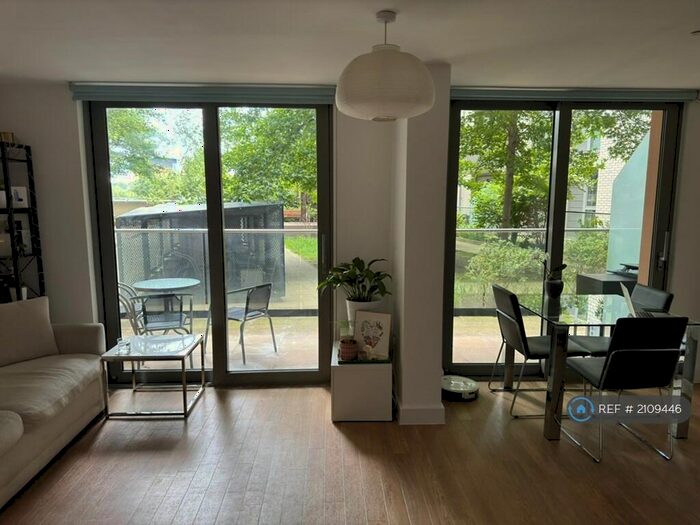 1 Bedroom Flat To Rent In Torre Vista, London, SE13