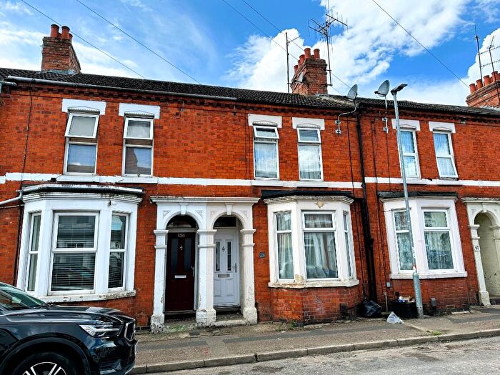 2 Bedroom Terraced House To Rent In Symington Street, Northampton, NN5
