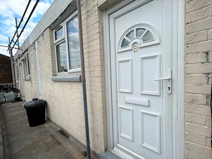 2 Bedroom Flat To Rent In Hornsey Road, London, N19