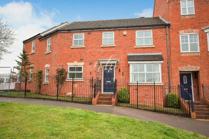 3 Bedroom Terraced House For Sale In Lloyds Way, Stratford-upon-Avon, CV37