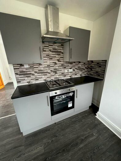 3 Bedroom House To Rent In Boston Place, Coventry, CV6