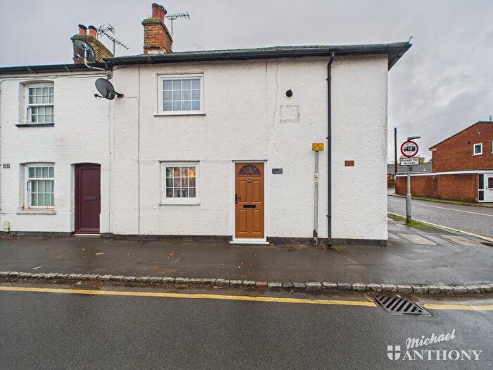2 Bedroom End Of Terrace House For Sale In High Street, Wing, Buckinghamshire, LU7