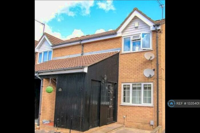 1 Bedroom Maisonette To Rent In Cheshunt, Cheshunt, EN8