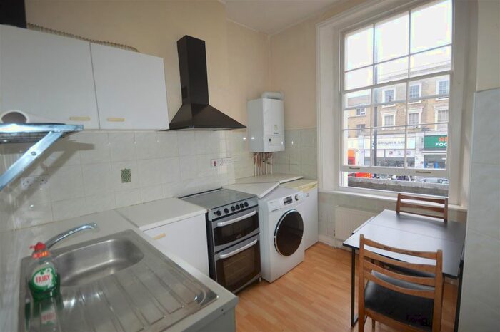2 Bedroom Flat To Rent In Caledonian Road, London, N1