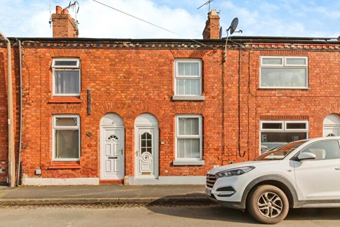 2 Bedroom Terraced House For Sale In John Street, Winsford, CW7