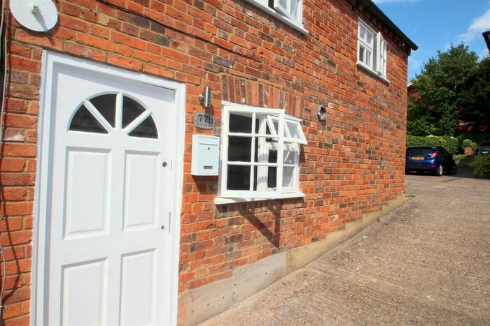 1 Bedroom Semi-Detached House To Rent In Marlowes, Hemel Hempstead, HP1