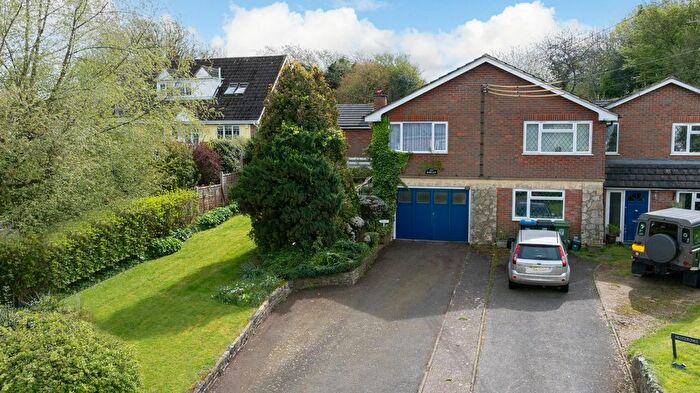 3 Bedroom Semi-Detached House For Sale In Wigginton Bottom, Wigginton, Tring, HP23