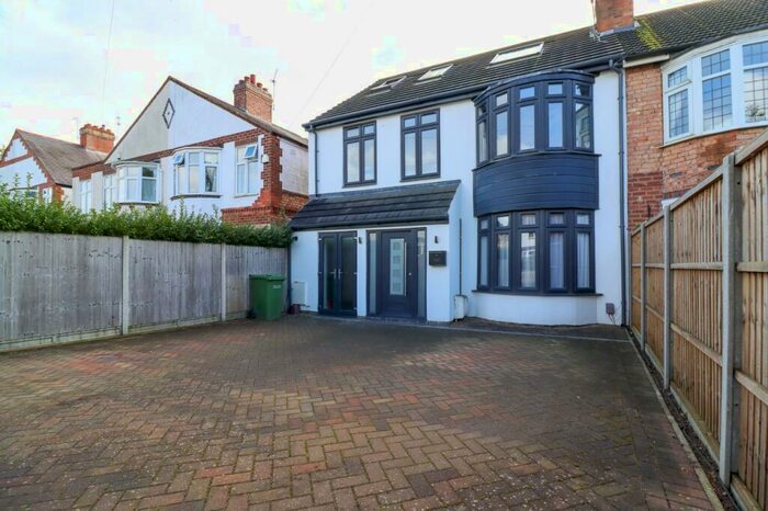 5 Bedroom Semi-Detached House To Rent In Wigston Road, Oadby, LE2