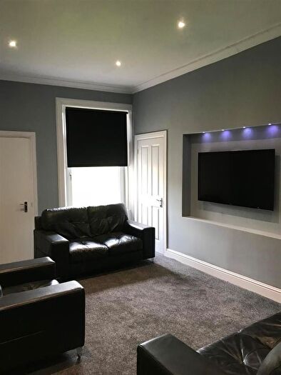 1 Bedroom Flat To Rent In Holytown Road, Bellshill, ML4