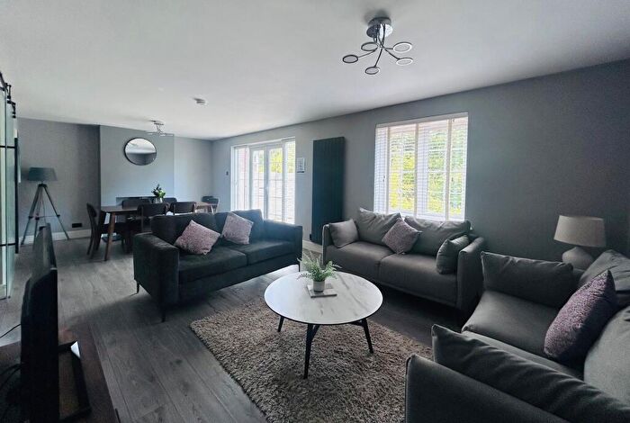 4 Bedroom House To Rent In Wanderdown Drive, Ovingdean, Brighton, BN2