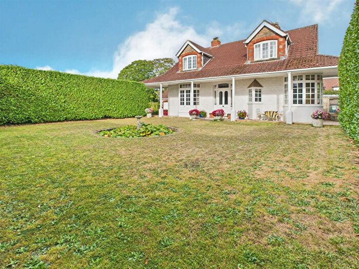 4 Bedroom Detached House For Sale In Vinegar Hill, Undy, Caldicot, NP26