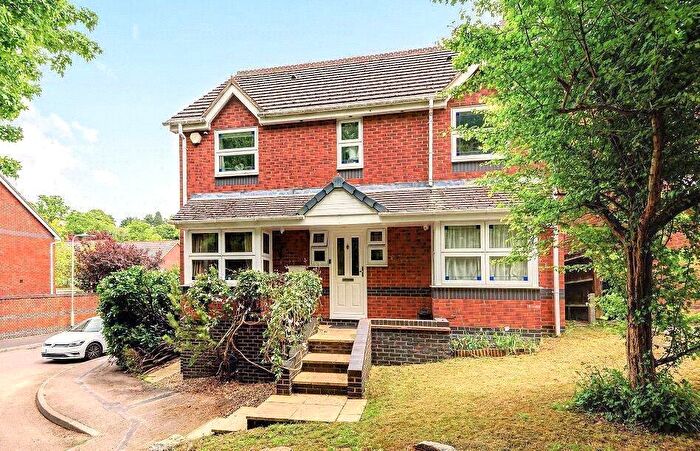 4 Bedroom Detached House To Rent In Aberaman, Emmer Green, Reading, Berkshire, RG4