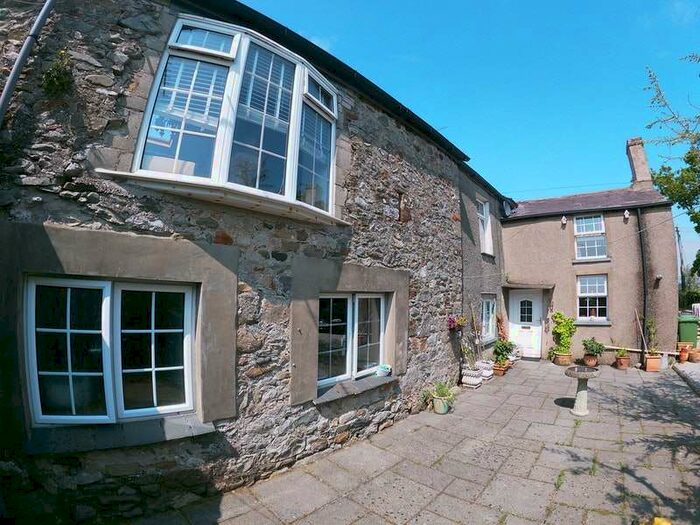 Houses for sale & to rent in LA12 0RE, Goadsbarrow,,Low Furness, Ulverston