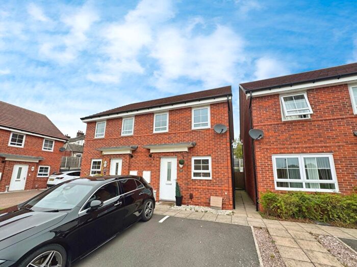 2 Bedroom Semi-Detached House For Sale In Henry Dunn Avenue, Cobridge, Stoke-on-trent, City Of Stoke-on-trent, ST1