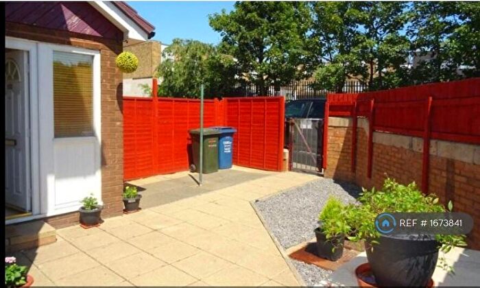 2 Bedroom End Of Terrace House To Rent In Belgrave Parade, Newcastle Upon Tyne, NE4