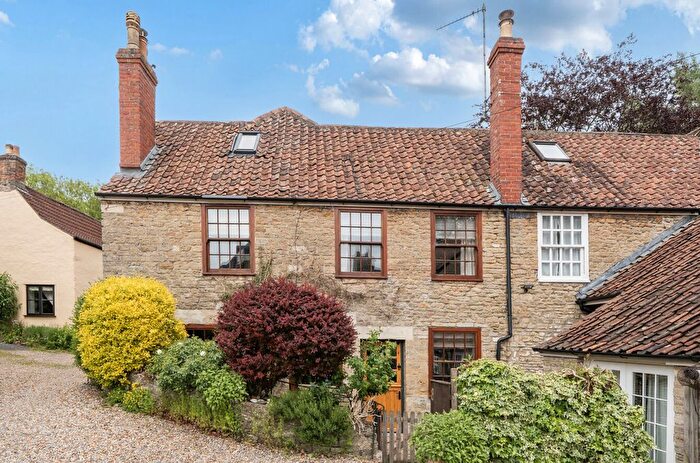 3 Bedroom Detached House For Sale In Willow Vale, Frome, Somerset, BA11