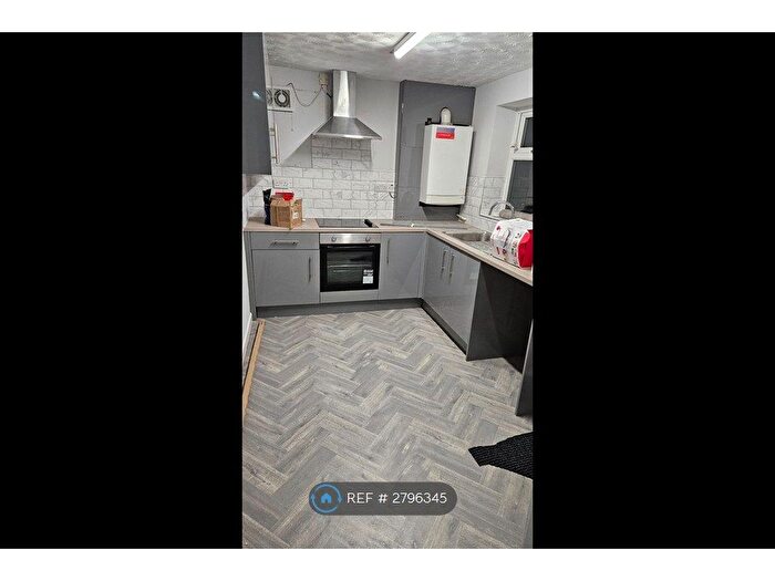 2 Bedroom Terraced House To Rent In Talbot St, Burnley, BB11