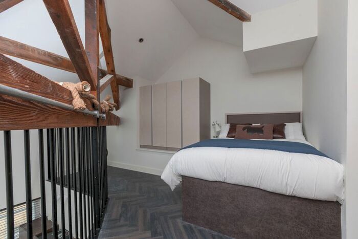 1 Bedroom Flat To Rent In King Street, Manchester, M2