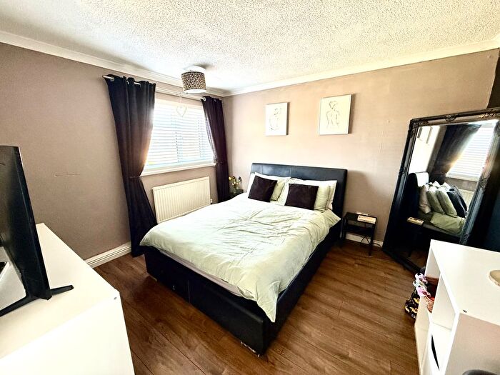 3 Bedroom Terraced House For Sale In St. Abbs Walk, Hartlepool, TS24