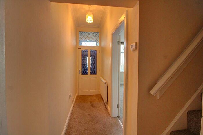 3 Bedroom End Of Terrace House For Sale In Bradley Fold Road, Bolton, BL2