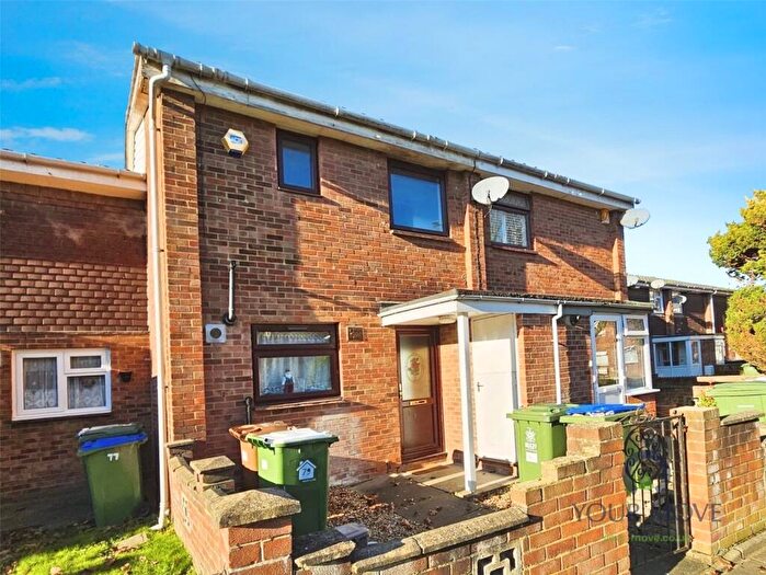 3 Bedroom Terraced House For Sale In Whernside Close, London, SE28