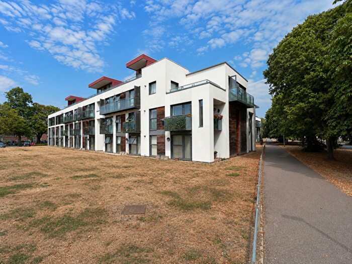 3 Bedroom Apartment For Sale In Stable Road, Colchester, CO2