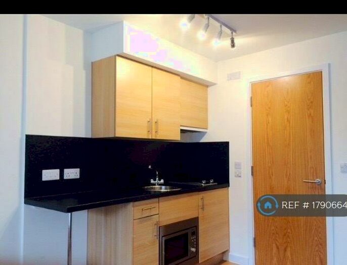 1 Bedroom Flat To Rent In Abbey Street, Cambridge, CB1