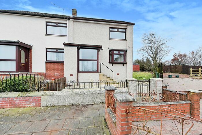 2 Bedroom Semi-Detached House For Sale In Fourfields, Catrine, Mauchline, KA5