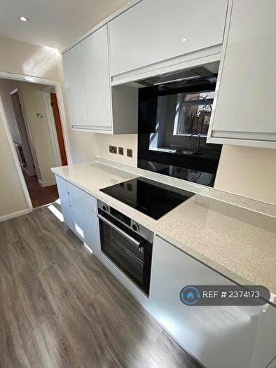4 Bedroom End Of Terrace House To Rent In Claverham Road, Bristol, BS16
