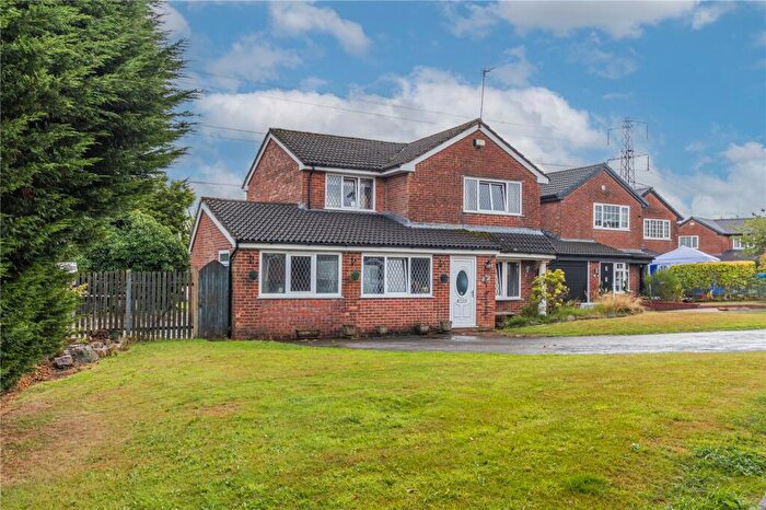 4 Bedroom Detached House For Sale In Mill Croft Close, Norden, Greater Manchester, OL12