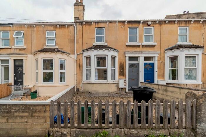 6 Bedroom Terraced House To Rent In Lorne Road, Bath, BA2