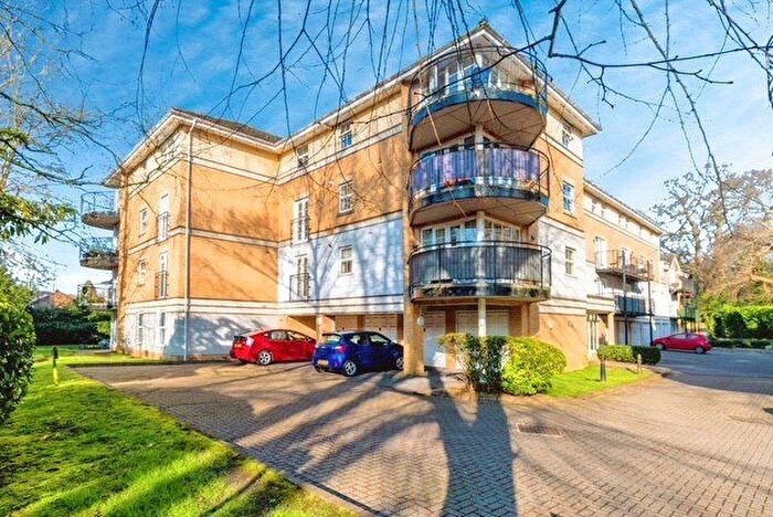 2 Bedroom Flat For Sale In Northlands Road, Banister Park, Southampton, Hampshire, SO15