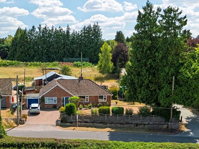 3 Bedroom Bungalow For Sale In The Firs, Petersfield Road, Ropley, SO24