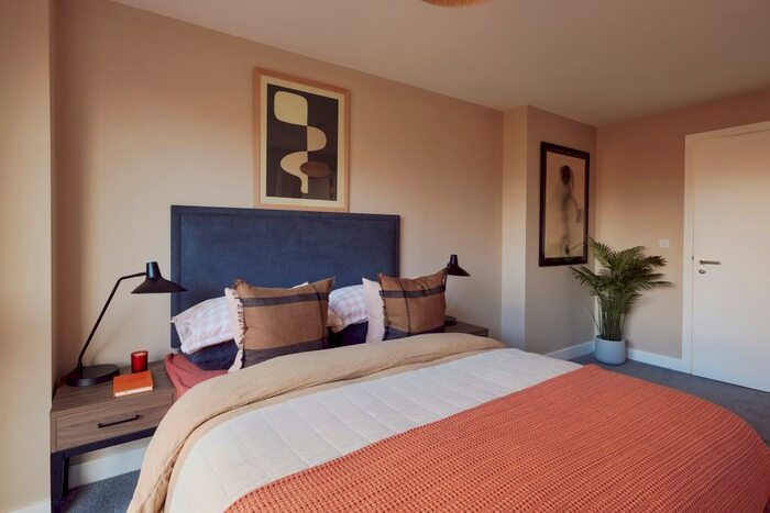 1 Bedroom Apartment To Rent In The Junction, Whitehall, Leeds, West Yorkshire, LS12