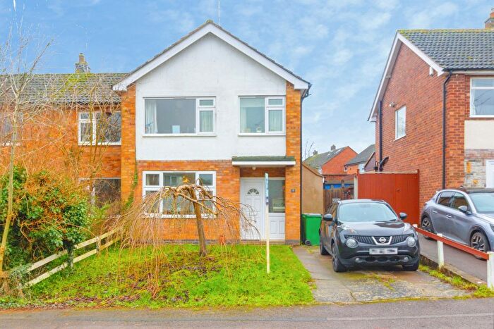 3 Bedroom Semi Detached House For Sale In Coltbeck Avenue, Narborough, LE19