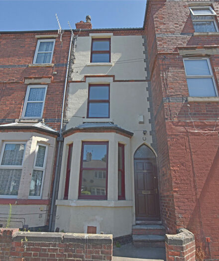 3 Bedroom Terraced House To Rent In Bobbers Mill Road, Bobbersmill, NG7