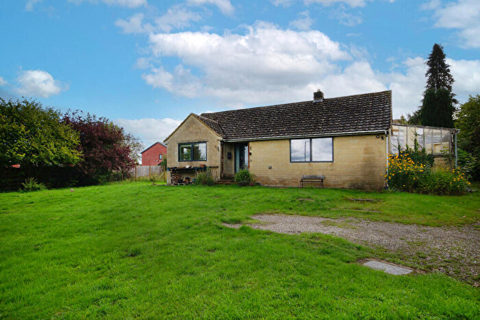 2 Bedroom Bungalow For Sale In Tetbury Lane, Nailsworth, Stroud, Gloucestershire, GL6