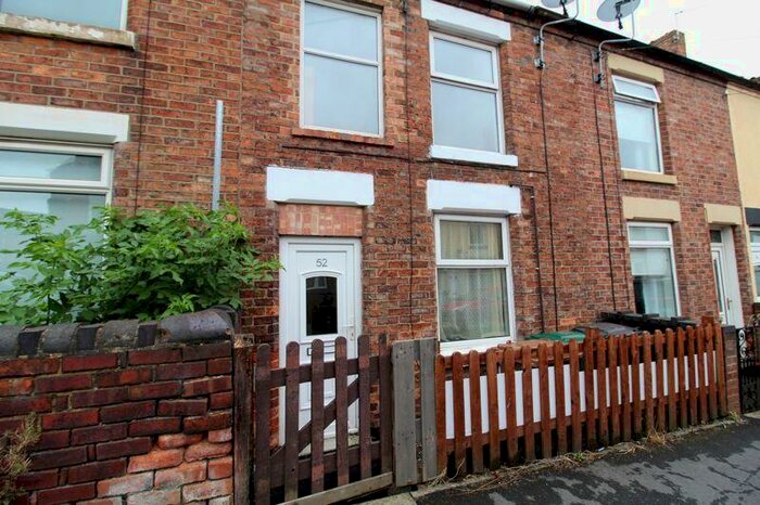 2 Bedroom Terraced House To Rent In Midland Road, Swadlincote, DE11