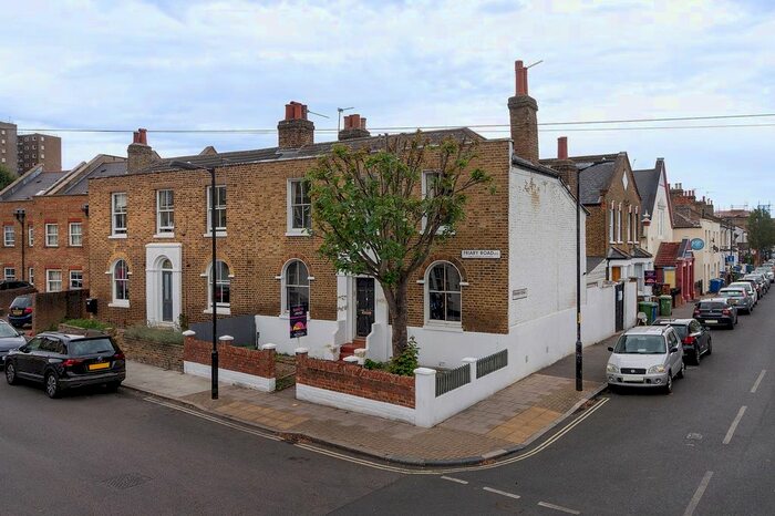 5 Bedroom Terraced House To Rent In Friary Road, London, SE15
