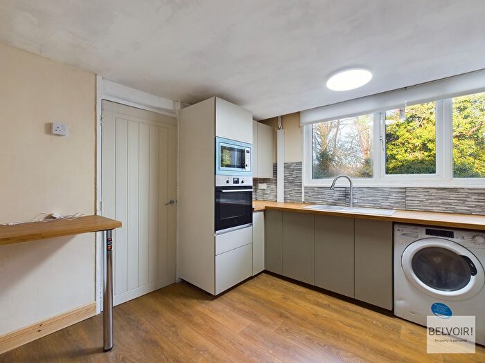 3 Bedroom End Of Terrace House For Sale In Beldon Place, Sheffield, S2